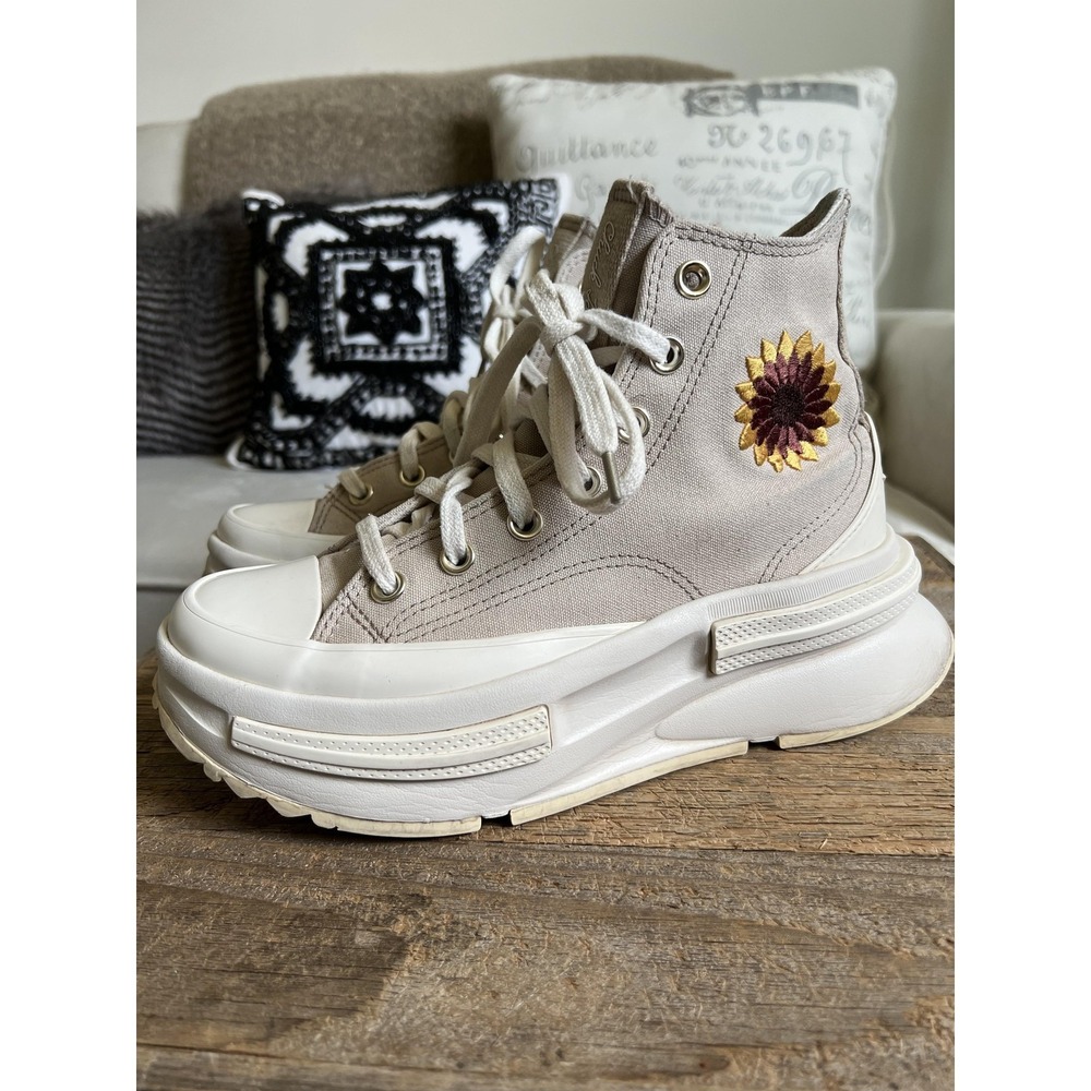 Converse Run Star Legacy CX Festival Platform Sneaker Women 6.5 Beige Sunflower